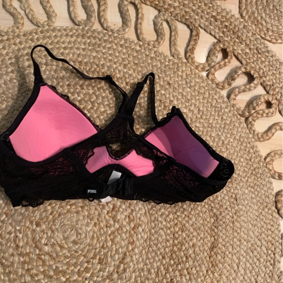 2 Victoria secret PINK padded bralettes size medium - Picture 3 of 9